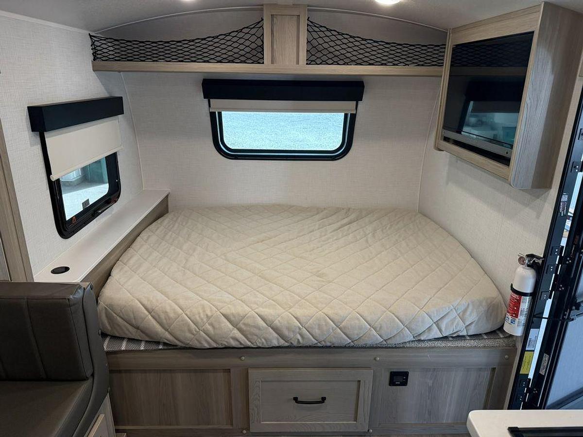 Used 2024 Forest River Flagstaff E-Pro E20BHS