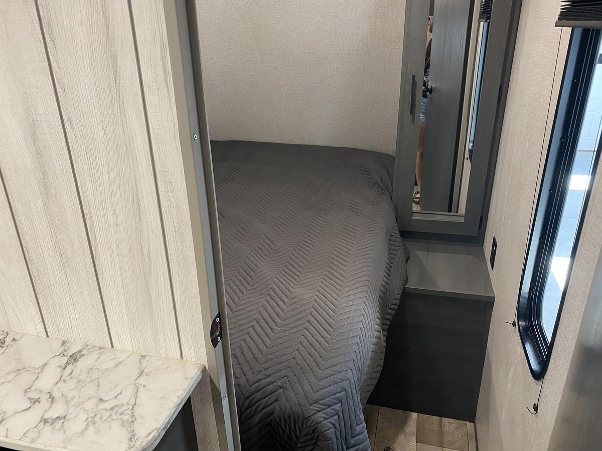 Used 2022 Dutchman Trail LE 29BH