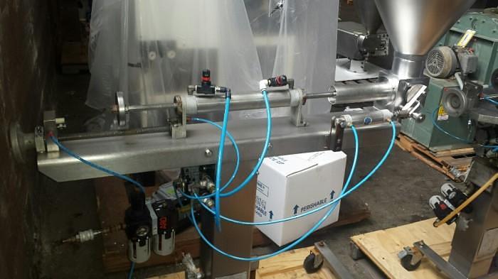 Used Filler, Piston, Single, Hinds-Bock, S/st, SP-64 #S740075