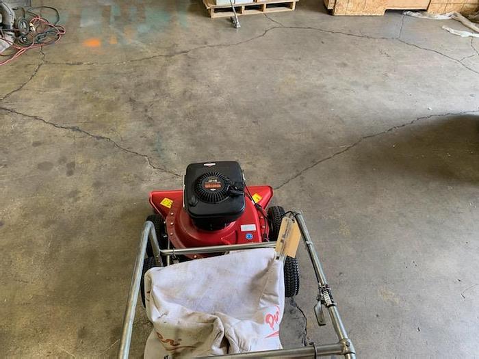 Used Parker SV8930Q Leaf Vacuum