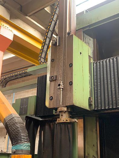 Usato TORNIO VERTICALE TITAN SC 33 H CNC
