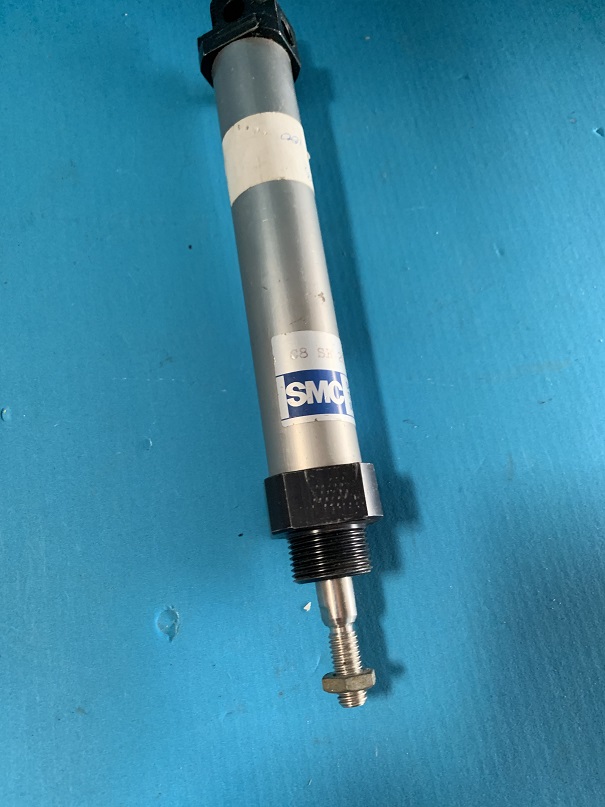 Used SMC Air Cylinder C8SB20-100