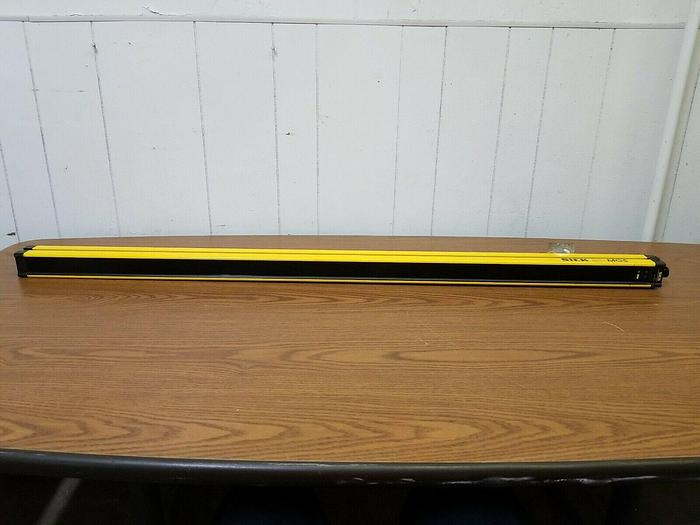 Sick MGSS120-12 NEW!