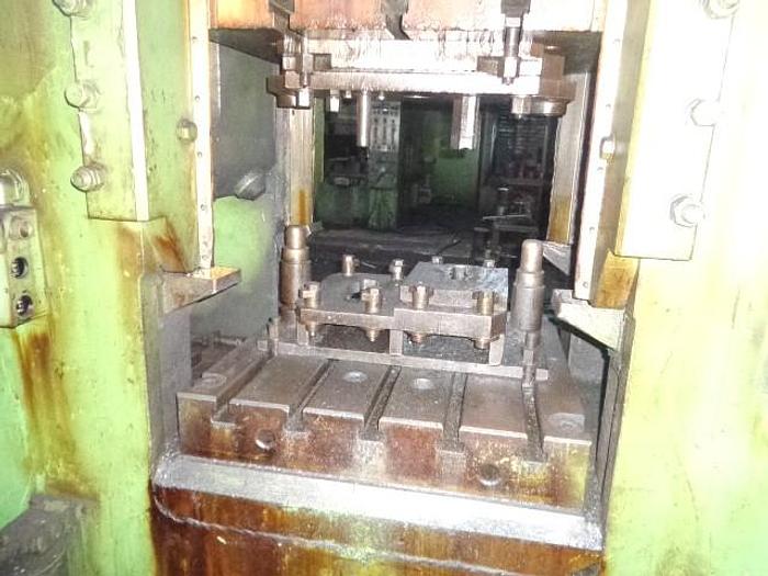 Used Press Trimming KB9534