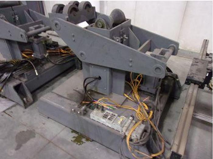 Used YASKAWA  YASKAWA  EA1900N MULTI-ARM WELDING CELL, HUGE, BARELY USED (100 hours)