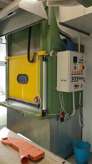 Used 1996 COLOR DEC ITALY-CUBIC LAB 2000