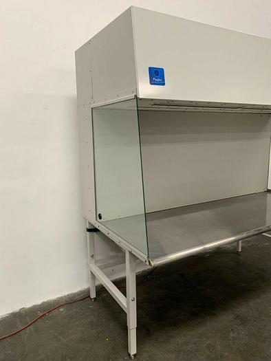 Used Labconco Corporation 3873001 26" x 73" x 30" Laminar Flow Hood 1PH/115V