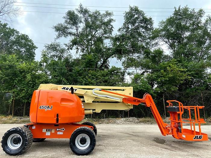 Refurbished 2011 JLG 450AJ II