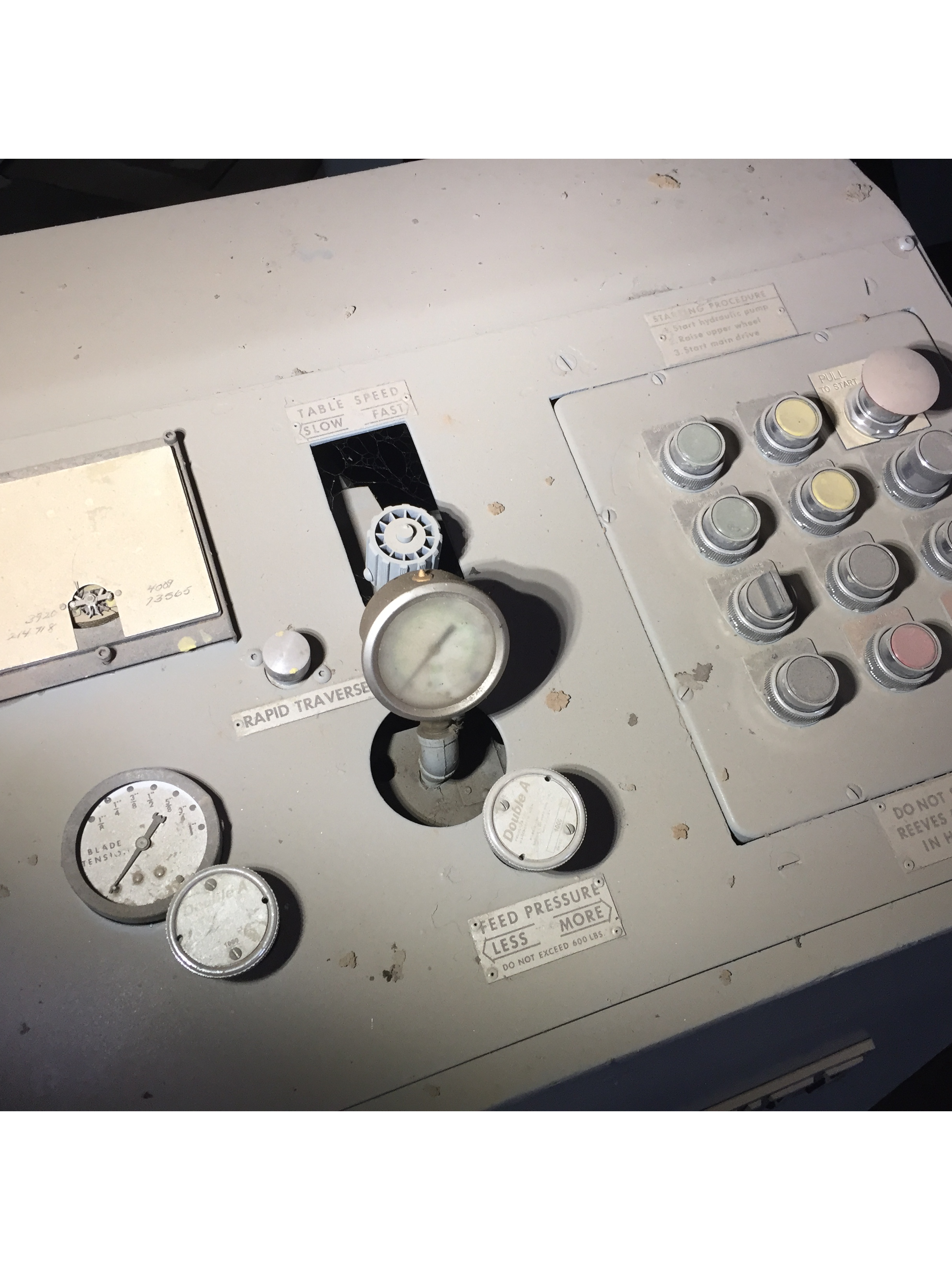 Used 60" Tannewitz Vert. Band Saw