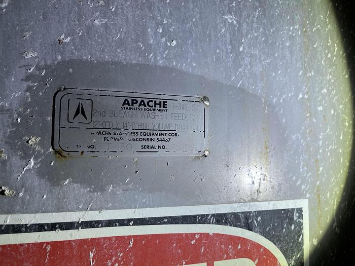 Used APACHE 12'DIA. X 14HIGH T-316L SS TANK 11,844 GALLONS, AGITATOR
