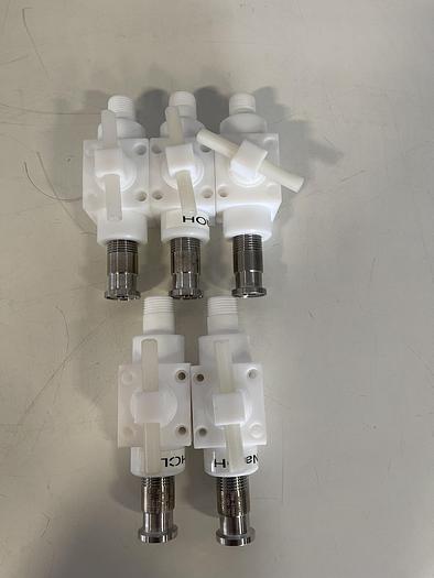 Used Swagelok/Hastelloy C275 1/2" Sanitary Fitting to Threaded Connection w/  Valve