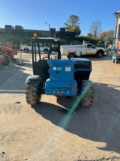 Used 2015 Genie GTH5519