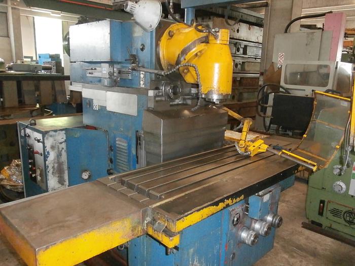 Usato FRESATRICE UNIVERSALE TOS FGS 32/40 T