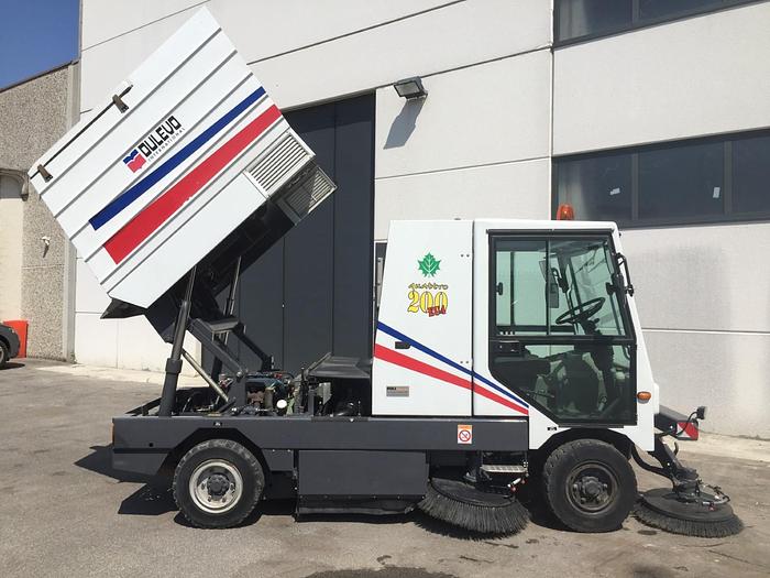 Usato 2000 DULEVO 200 QUATTRO