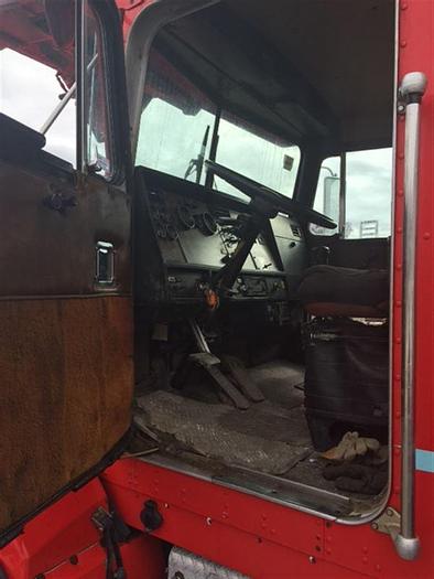 Used 1990 Ingersoll-Rand T4W Drill Rig - Sold