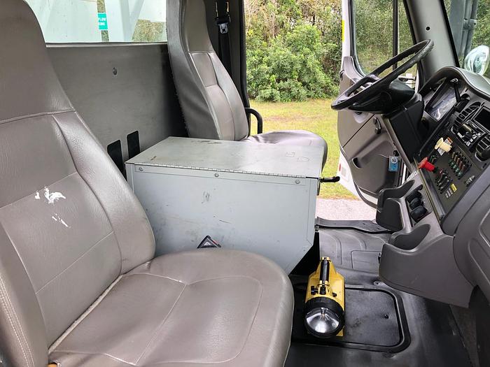 Used 2010 Freightliner M2-106 Altec DM47-TR Upper Controls Digger Derrick - P3257