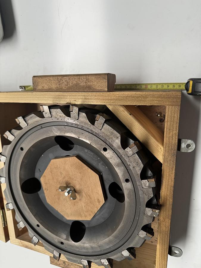 Used Face Milling Cutter A260.31.R.18