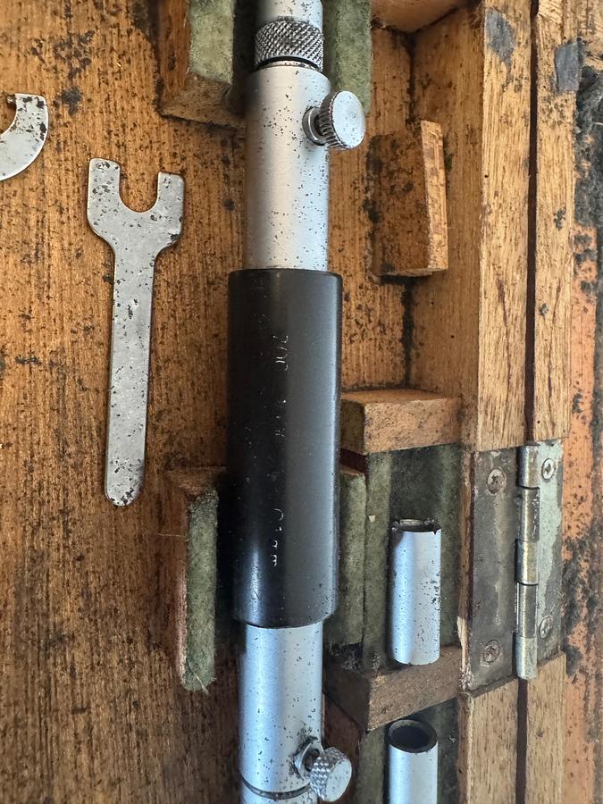 Used MITUTOYO Internal gauge