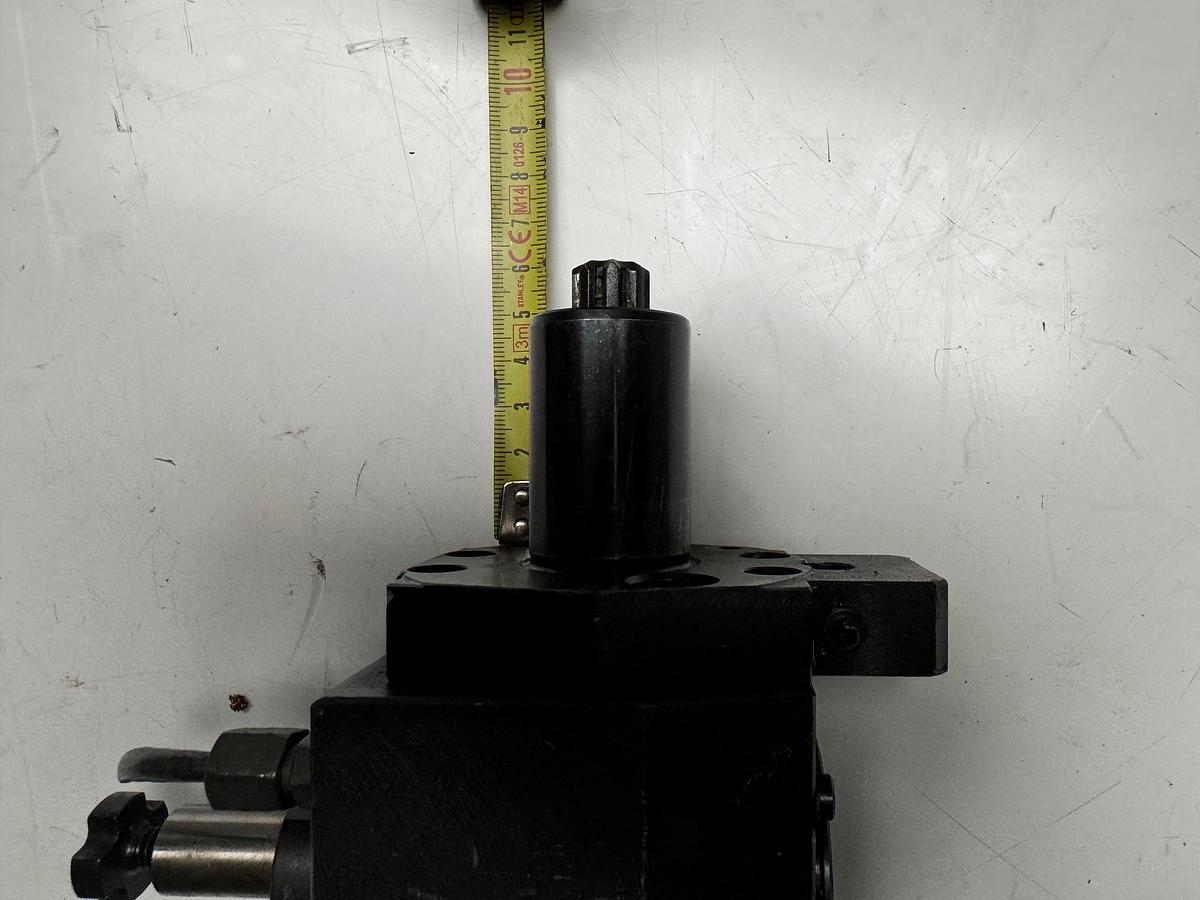 Used EPPINGER Live Toolholder