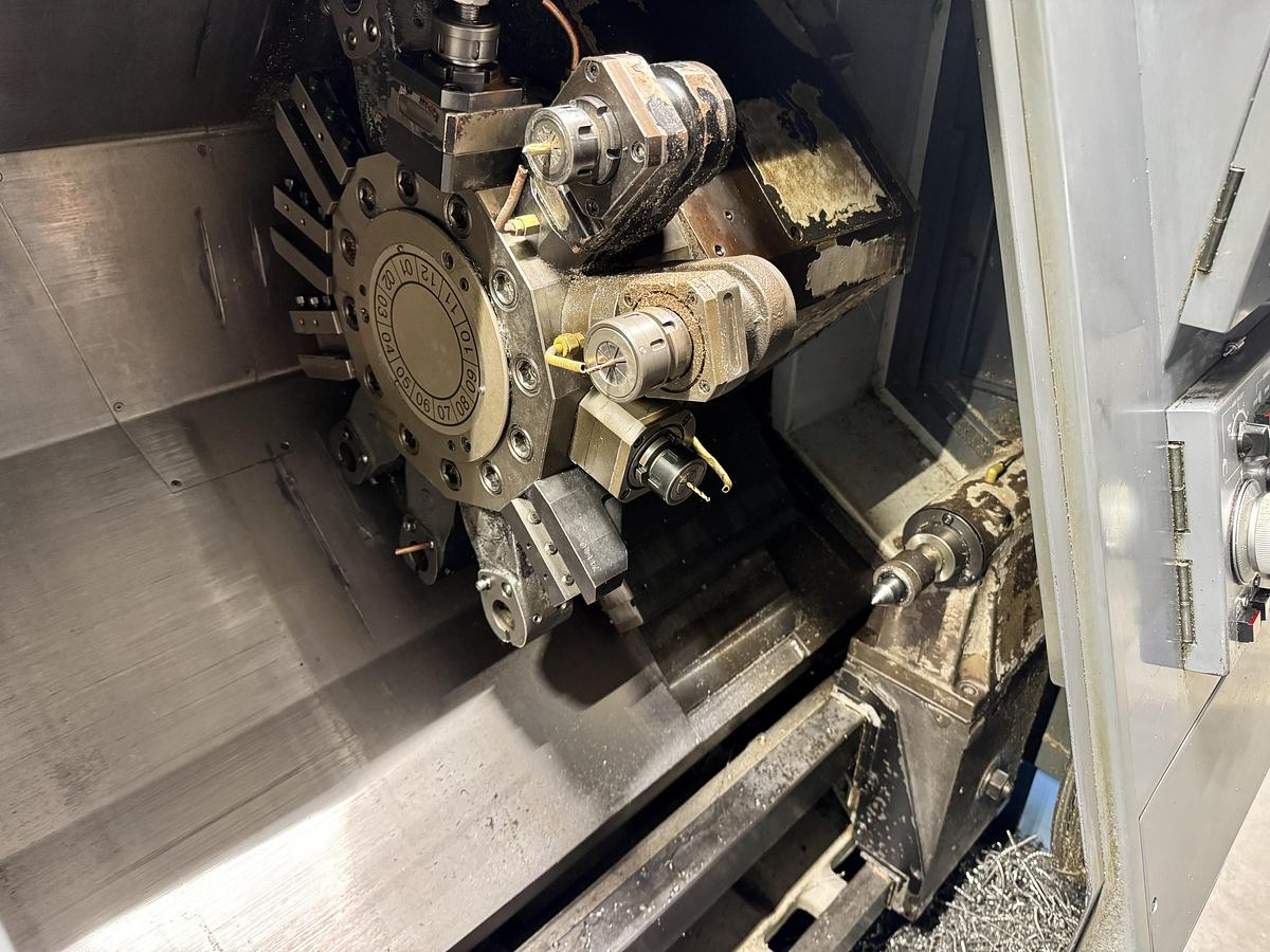 Used 1999 MAZAK SQT10M