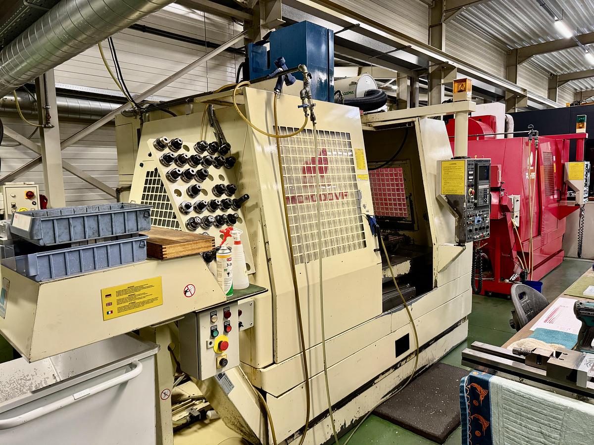 Used 1994 MATSUURA MC-1000VF