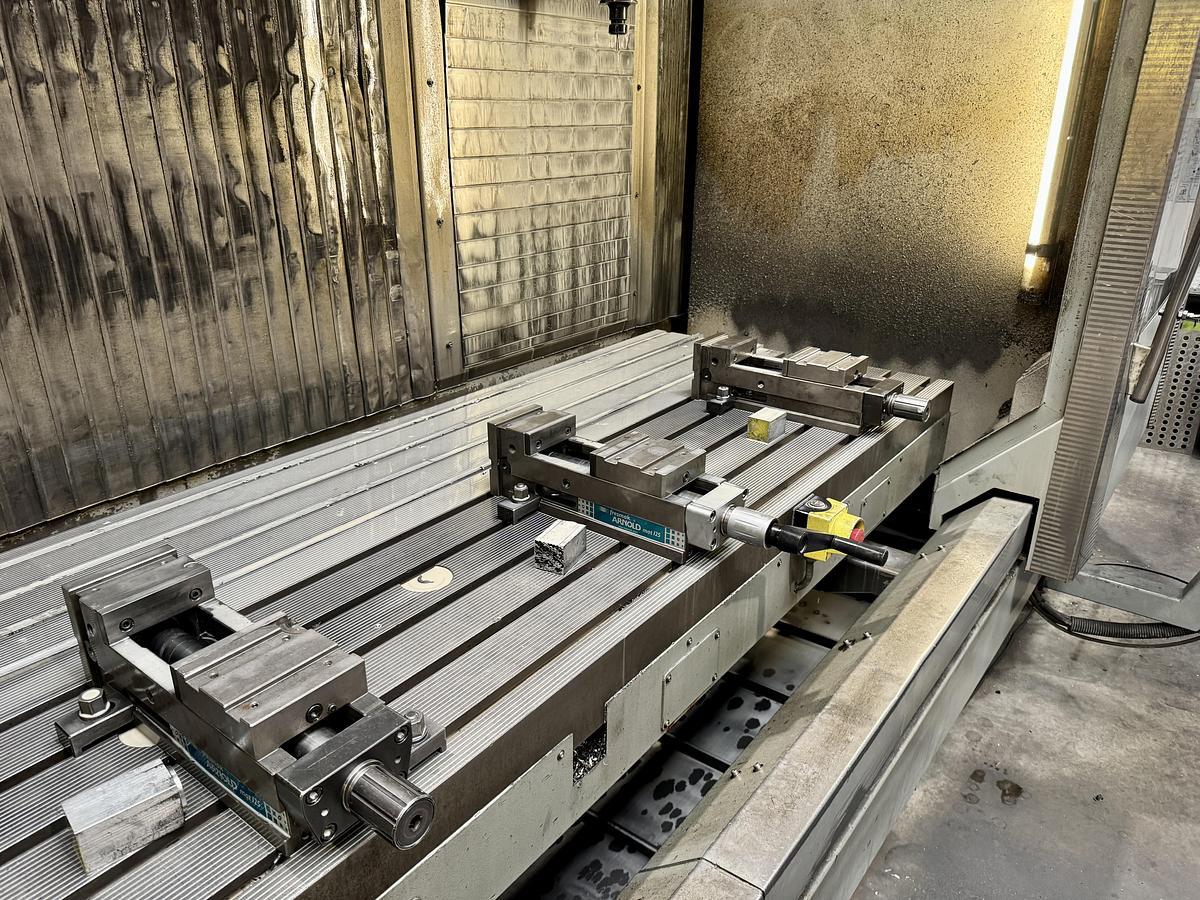 Used 2004 DECKEL MAHO DMF250 Linear