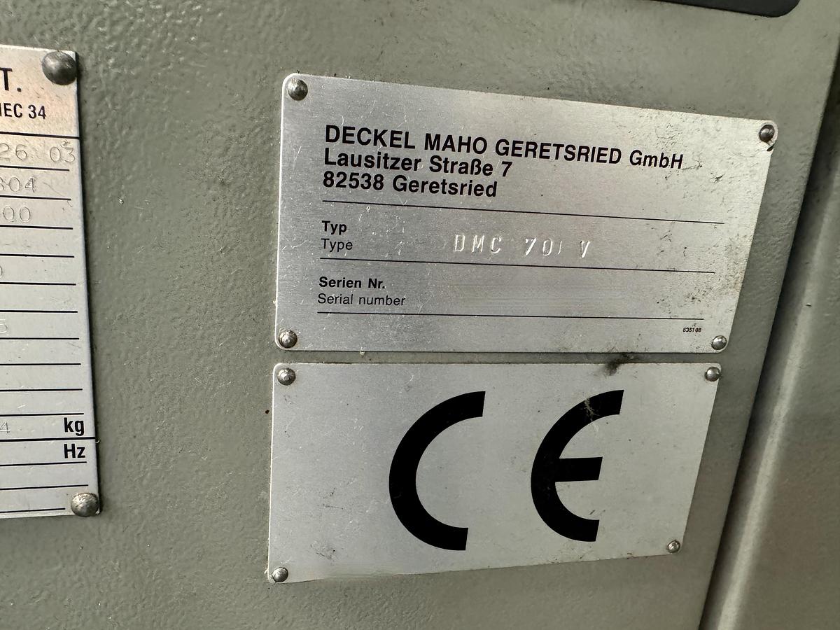 Used DECKEL MAHO DMC70V