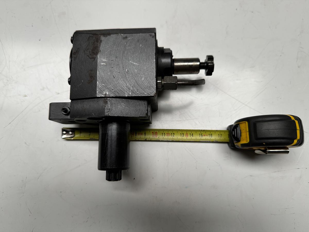 Used EPPINGER Live Toolholder