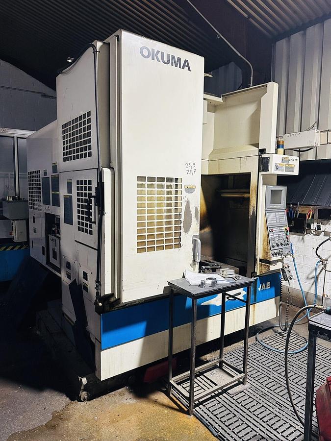 Used 2001 OKUMA MX-45VAE CNC Vertical Machining Centre