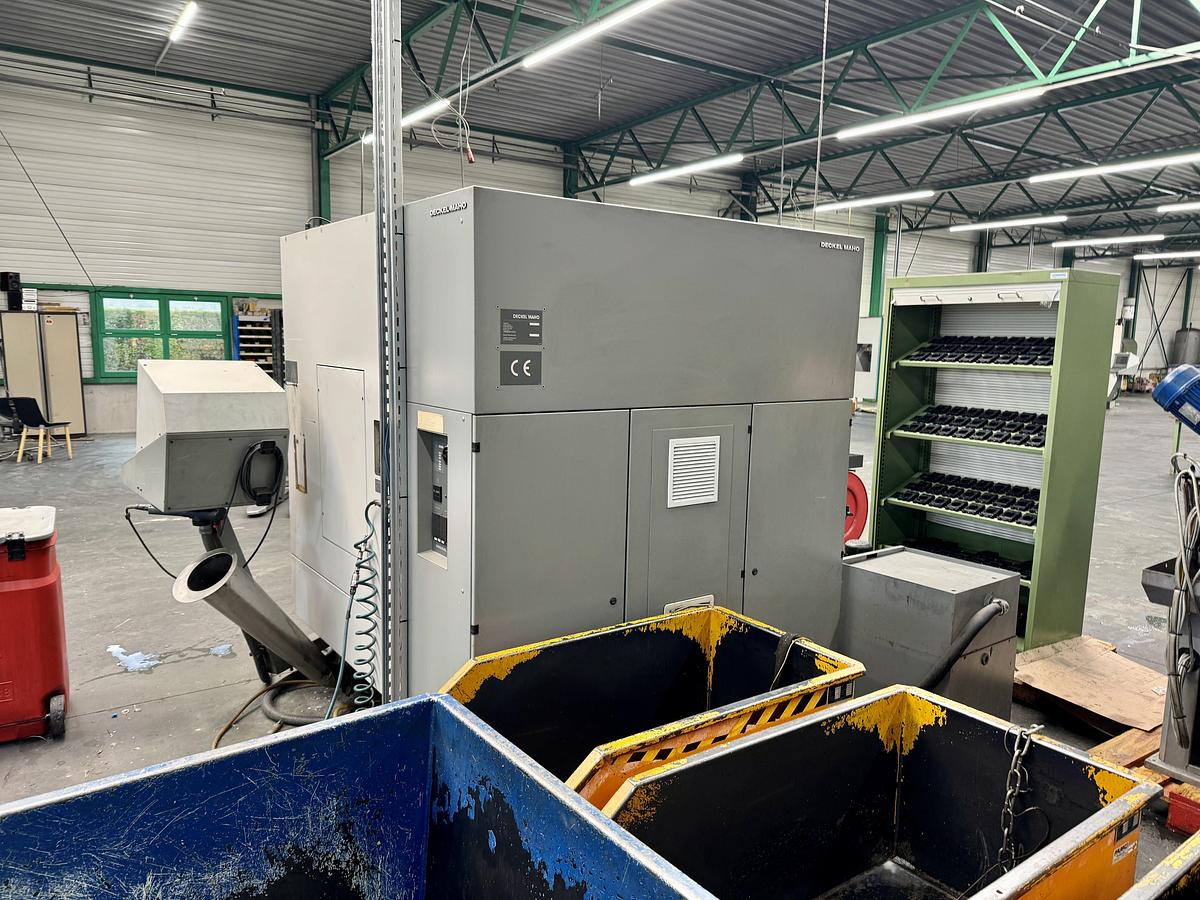 Used 2001 DECKEL MAHO DMU60T