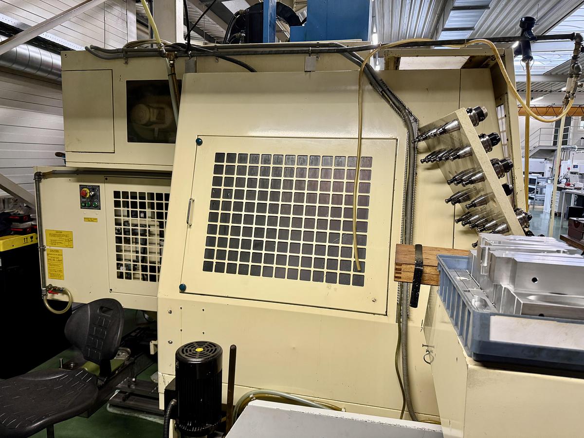 Used 1994 MATSUURA MC-1000VF