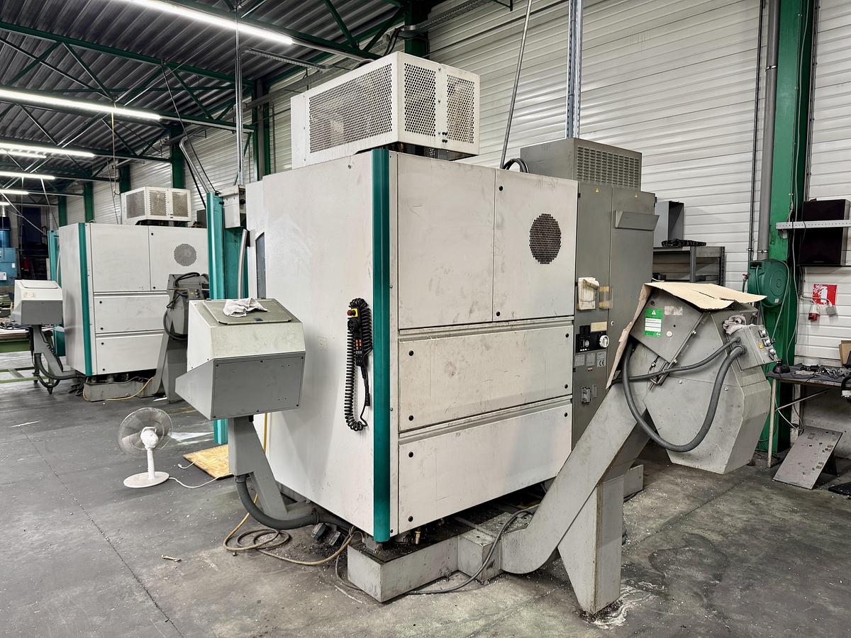 Used DECKEL MAHO DMC70V