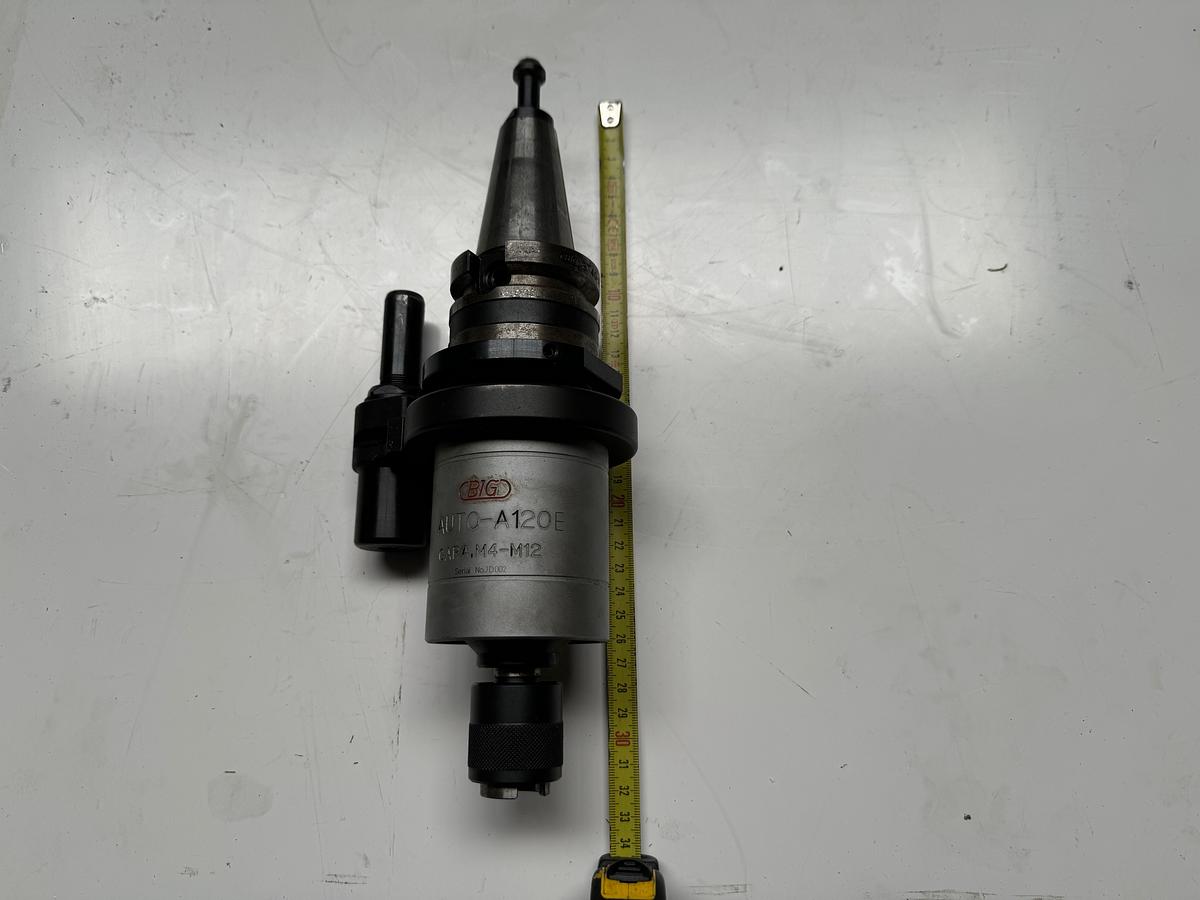 Used BIG DAISHOWA Tapping Chuck