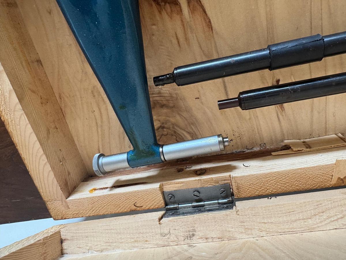 Used Outside Micrometer 800-900mm