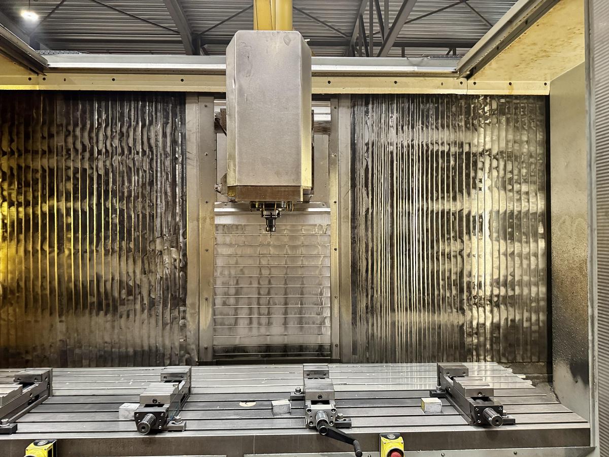 Used 2004 DECKEL MAHO DMF250 Linear