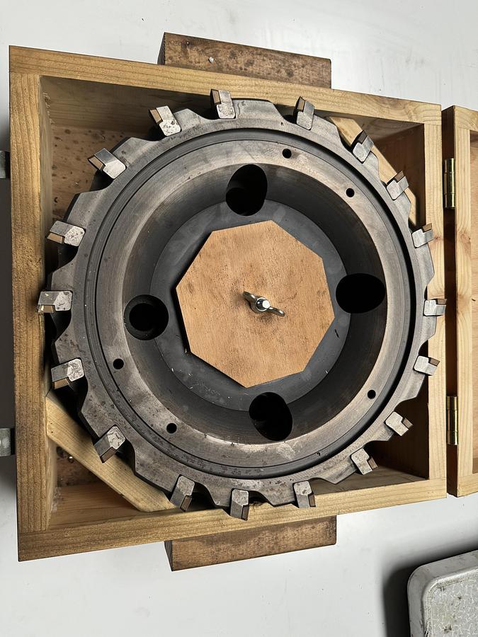 Used Face Milling Cutter A260.31.R.18