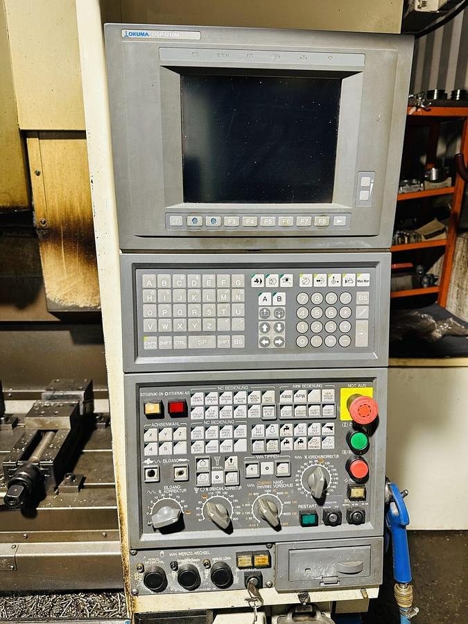 Used 2001 OKUMA MX-45VAE CNC Vertical Machining Centre