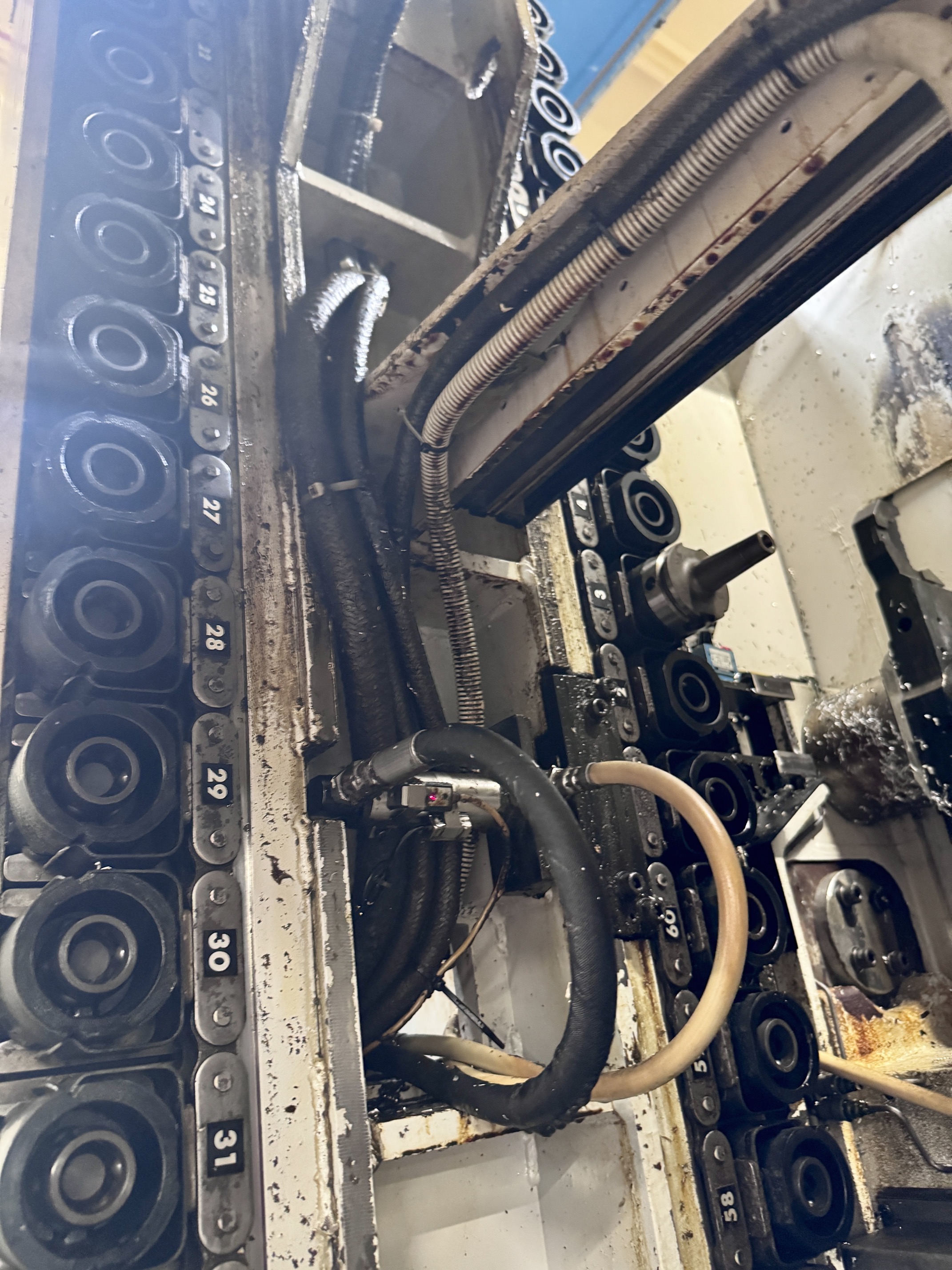 Used 2005 OKUMA MB-500H
