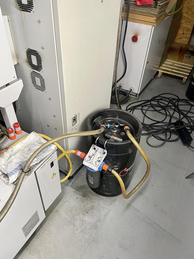 Used MITSUBISHI FA10S