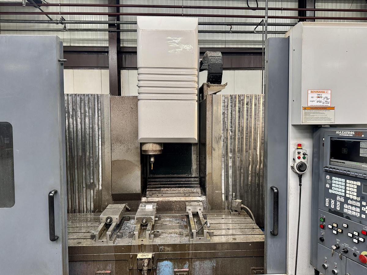 Used 2002 MAZAK VTC300C-II