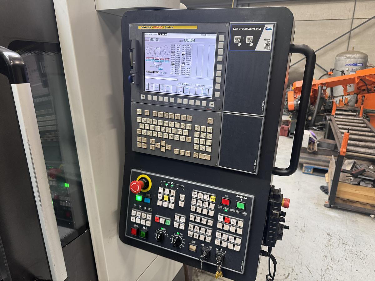 Used 2016 DOOSAN DNM5700