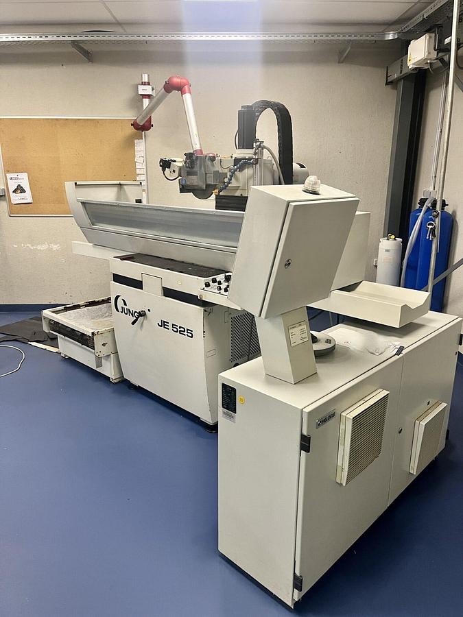 Gebraucht 2003 JUNG JE 525