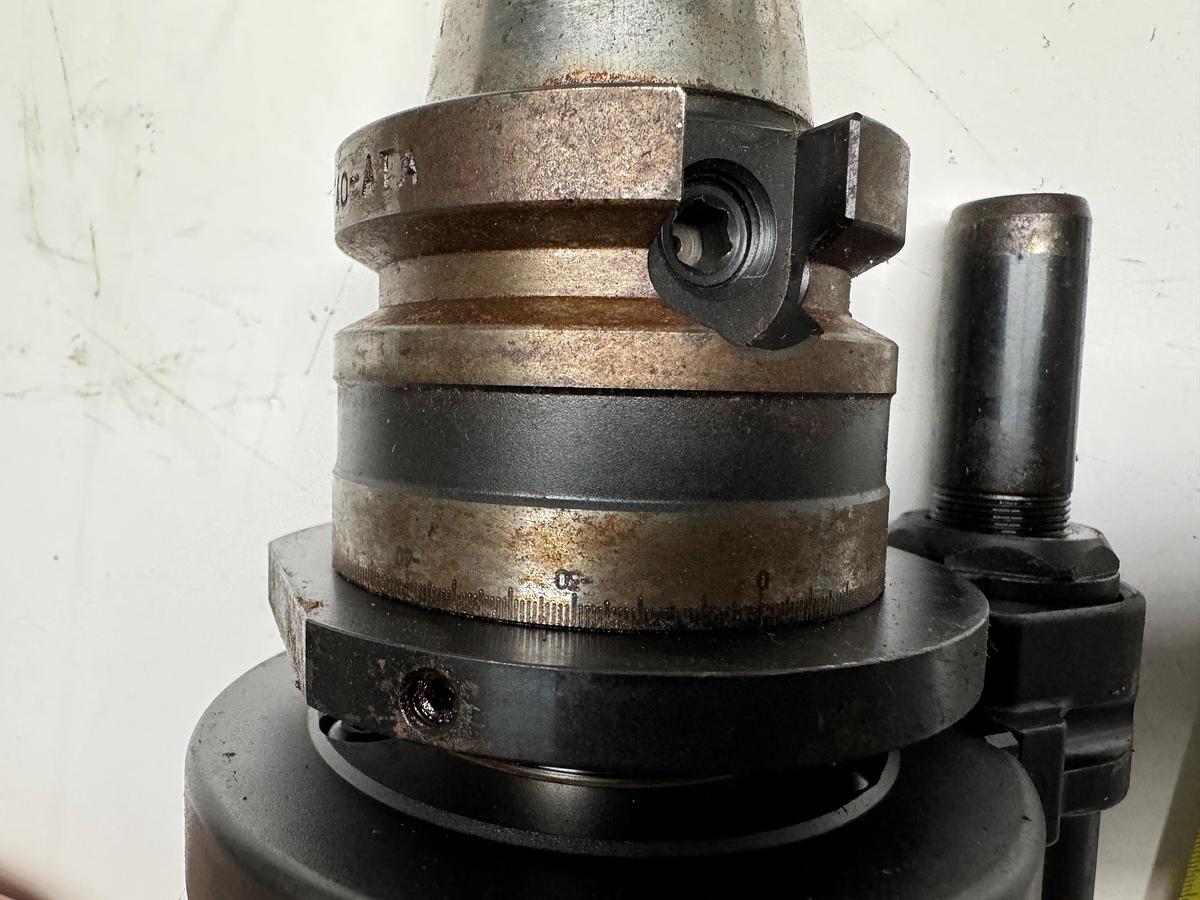 Used BIG DAISHOWA Tapping Chuck