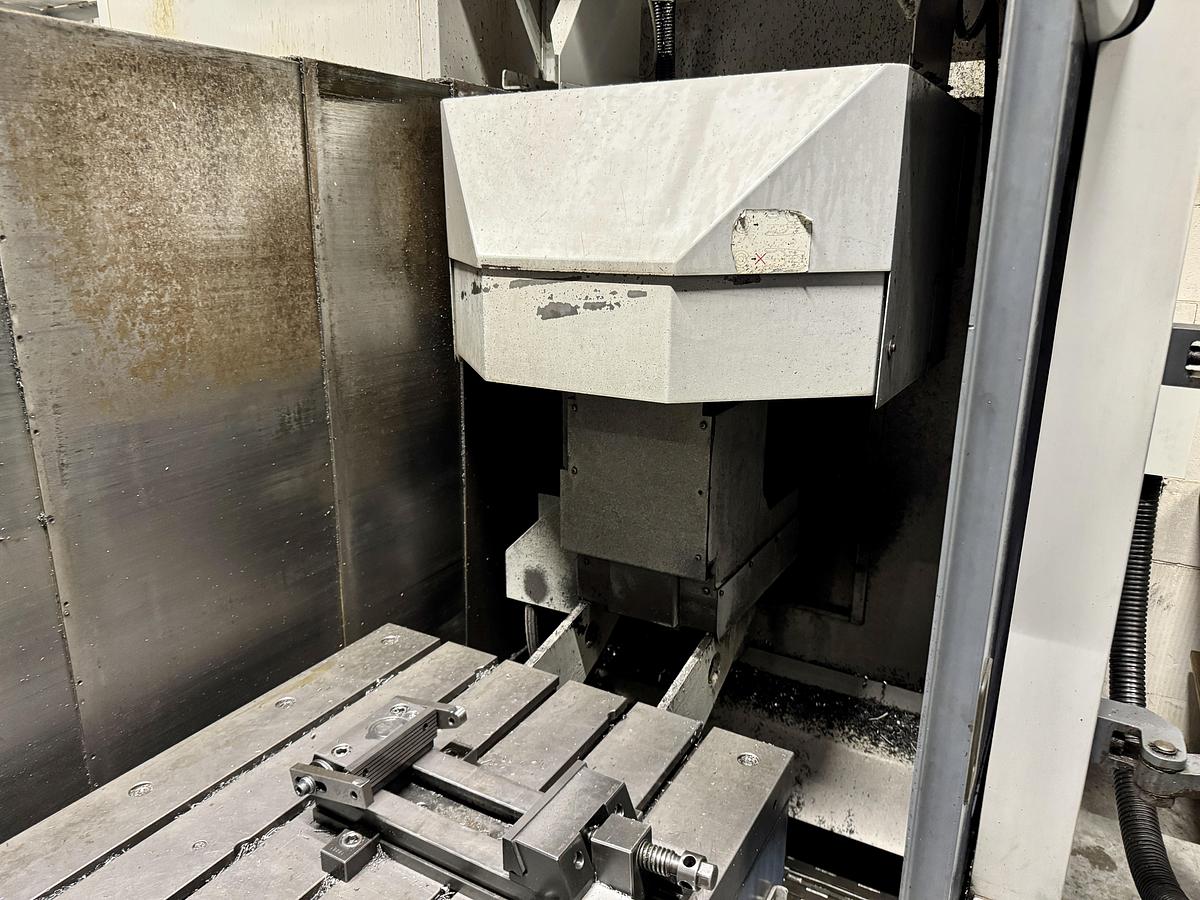 Used 1999 MAZAK VTC30C