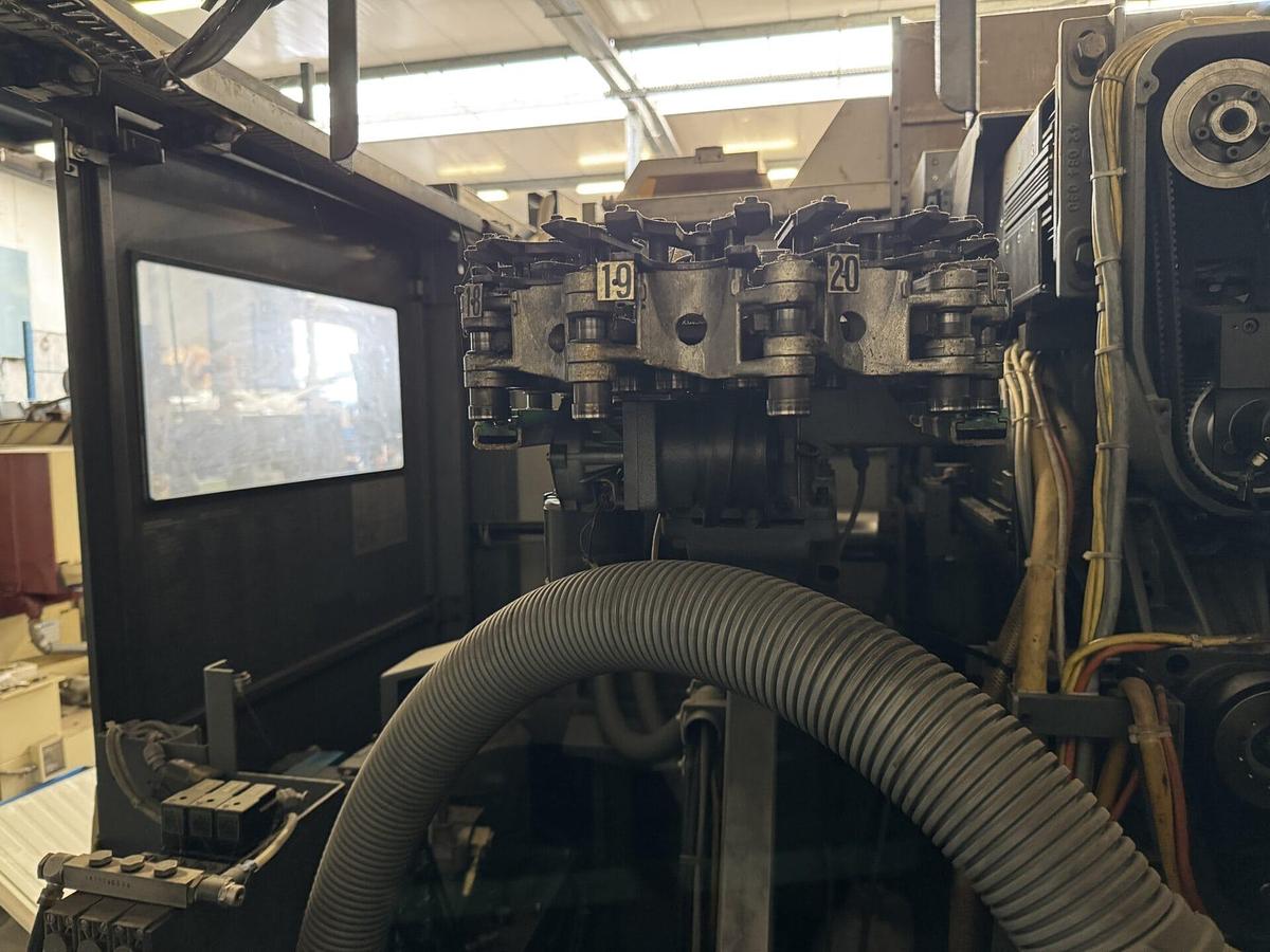 Gebraucht 1992 MAHO MH1200S