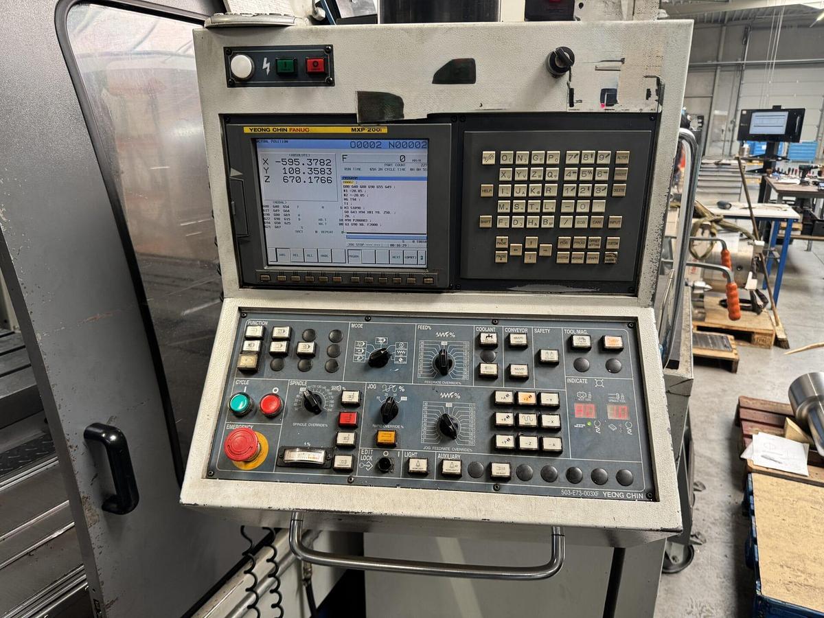 Used 2006 SUPERMAX YCM-TV188V CNC Vertical Machining Centre