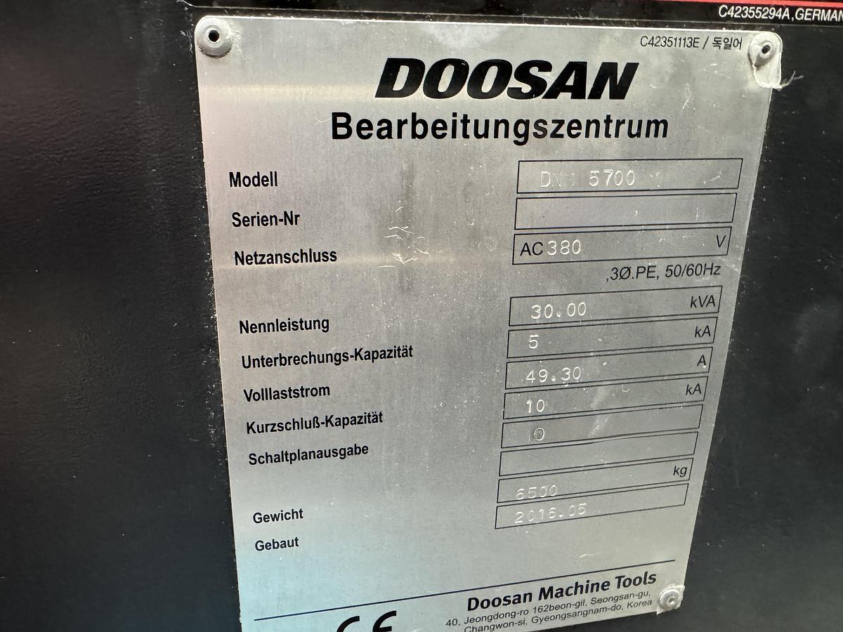 Used 2016 DOOSAN DNM5700