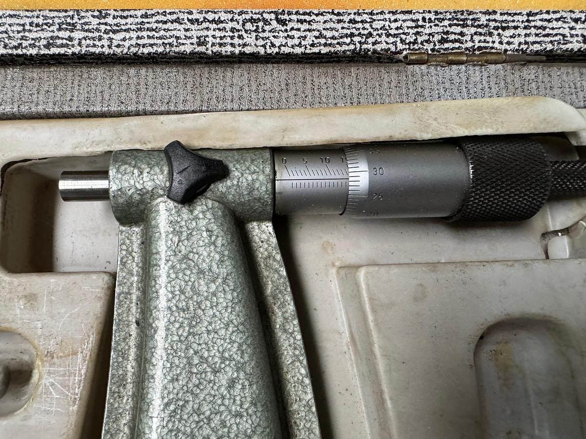 Used SOMET 600-700mm Micrometer