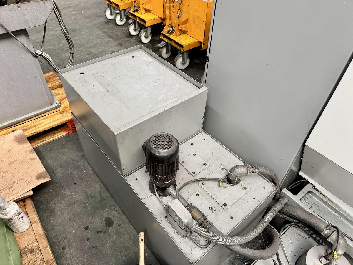 Used 2001 DECKEL MAHO DMU60T