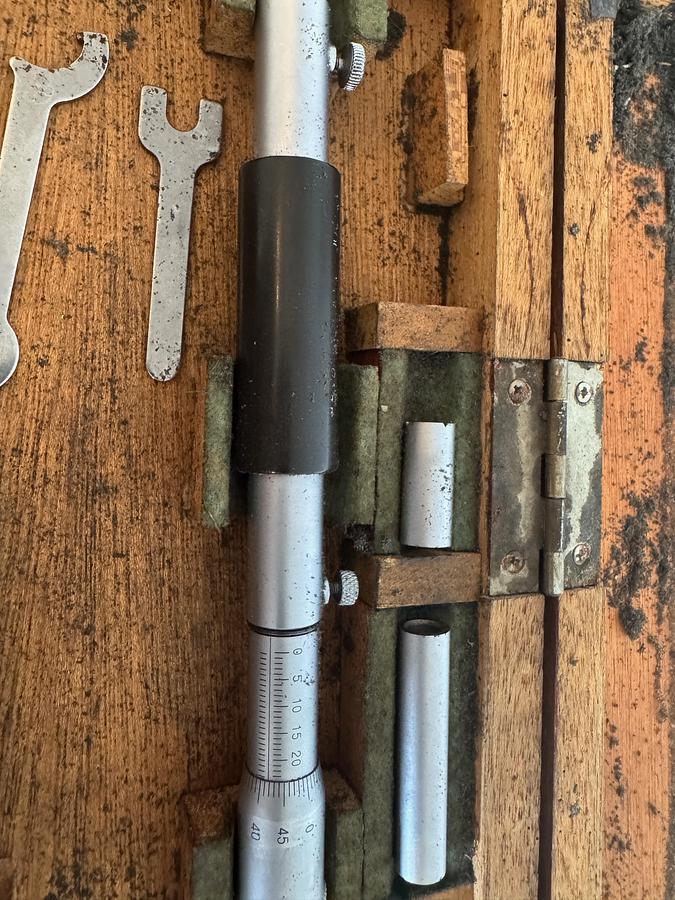 Used MITUTOYO Internal gauge